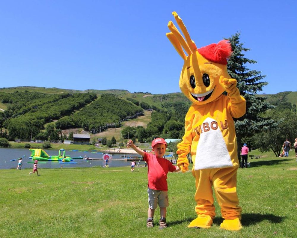 mascotte-tibou-super-besse-destination-famille