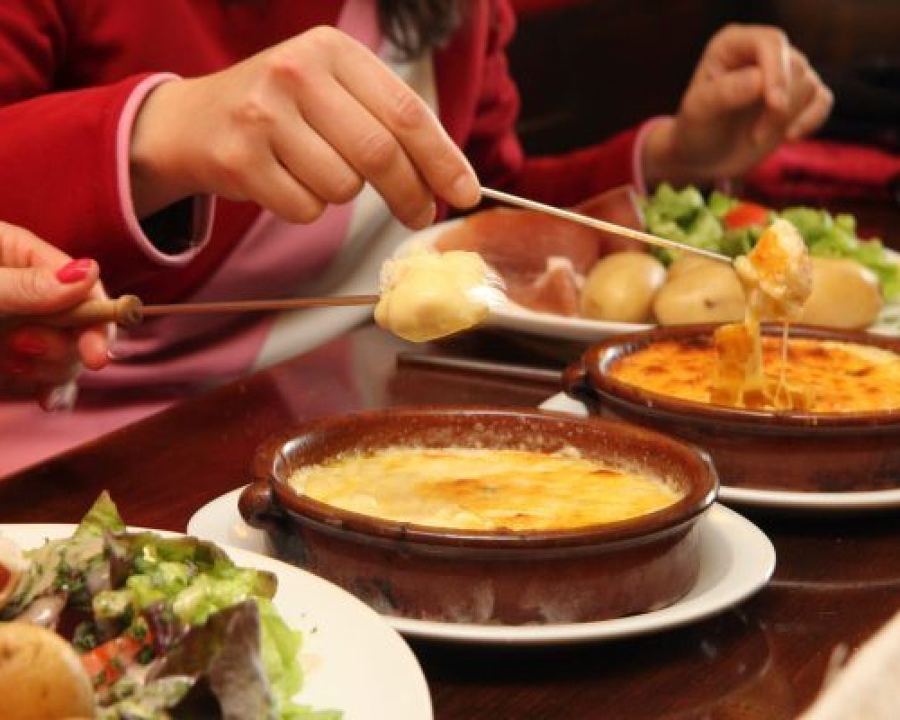 recette-fondue-saint-nectaire-restaurant-600x400